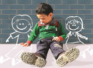 تصویر آیا می دانید تک فرزندی چه آسیب هایی برای فرزند و پدر و مادر به همراه دارد؟
