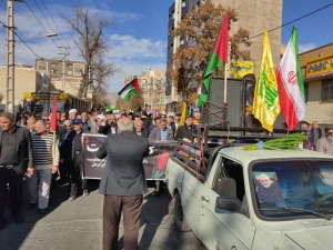 تصویر راهپیمایی مردم ولایتمدار کمالشهر درمحکومیت حادثه ی  تروریستی گلزار شهدای  کرمان(تصاویر)