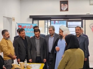 تصویر میز خدمت سلامت در شبکه بهداشت شهرک ابریشم برگزار شد