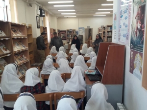 تصویر کلاس آموزشی مدیریت پسماند در کتابخانه عمومی شهید نیک دهقان برگزار شد