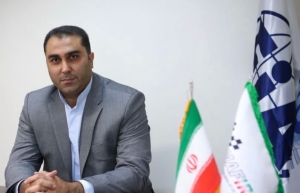 تصویر رضا پازند مجوز شرکت در انتخابات اتومبیلرانی کشور را دریافت کرد