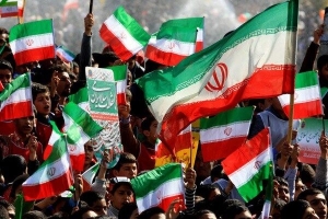 تصویر ندای استکبار ستیزی در البرز ؛ پاسخ دندان شکن با حضور پر شور به یاوه گویی ها