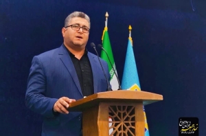 تصویر تلاوت نورانی  استاد مهدی فلاح نژاد مصلی نماز جمعه شهرستان ساوجبلاغ-البرز