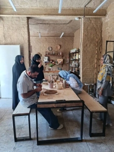 تصویر از گل و خاک تا چرم؛ روایت رقابت دستان هنرمند البرزی در هفته مهارت