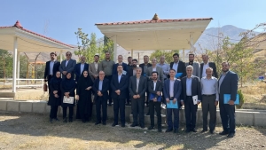 تصویر افزایش آگاهی حقوقی مهمترین عامل در بهبود و تسهیل امور محسوب می شود