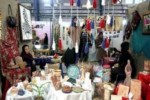 تصویر ۲۰ جشنواره و بازارچه؛ فرصتی برای رونق بازار صنایع دستی البرز