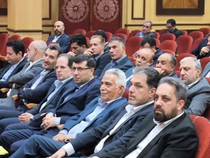 تصویر حضور مدیرعامل شرکت شهرک‌های صنعتی استان البرز در آیین رونمایی از سامانه ملی ISPX