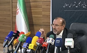 تصویر برای مهار تورم باید ارزش پول ملی حفظ شود