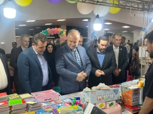 تصویر افتتاح نمایشگاه پاییزه در نمایشگاه بین المللی البرز