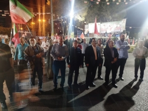 تصویر حضور علی حدادی در تجمع مردمی بیعت با رهبر معظم انقلاب اسلامی در شهرستان نظرآباد