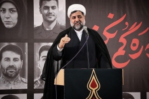 تصویر الماس وجود ملت ایران در زیر فشارهای دشمن درخشان‌تر شد
