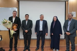 تصویر دانشکده علوم باید در مسیر آموزش باکیفیت، پژوهش مسئله‌محور و فناوری پیشرو باشد