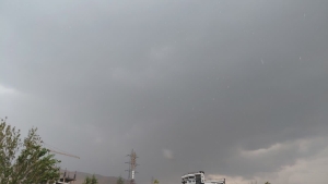 تصویر ثبت بارش میانگین ۹.۵ میلی‌متری در البرز؛ ناریان طالقان رکورددار شد