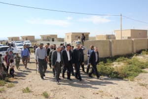 تصویر تأکید رئیس سازمان امور عشایر ایران بر توسعه زیرساخت‌های کانون گلدره