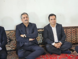 تصویر دهگردشی و میز ارتباطات مردمی در روستای گلدره نظرآباد برگزار شد